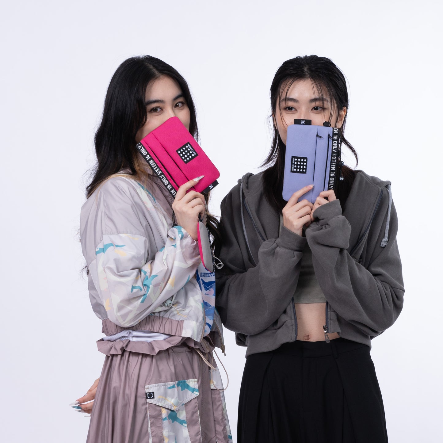 多層拉鍊收納包