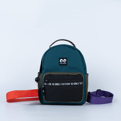 輕巧多功能背包